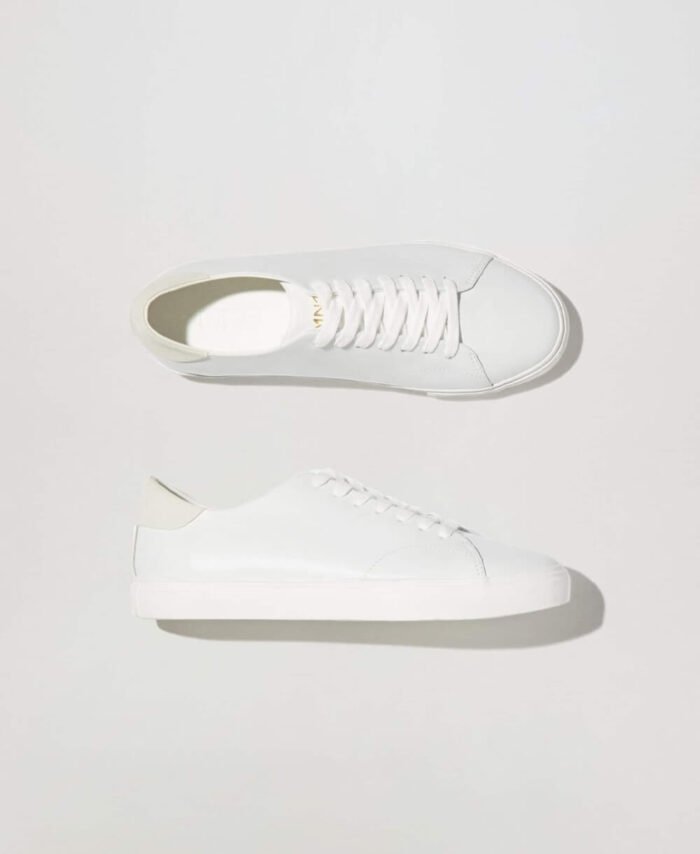 Lace-up leather sneakers